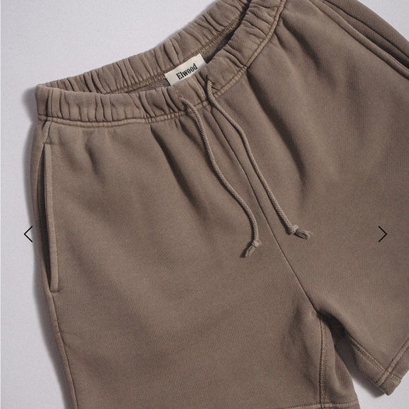 Elwood Core Sweatshorts - M, Vintage Brown - Picture 8 of 9